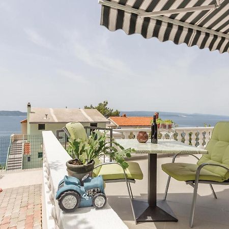 Lovely Apartment In Brela With House Sea View Exterior photo